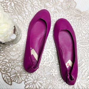 NWOT Via Spiga Fuschia Jaden Ballet Flats size 7.5